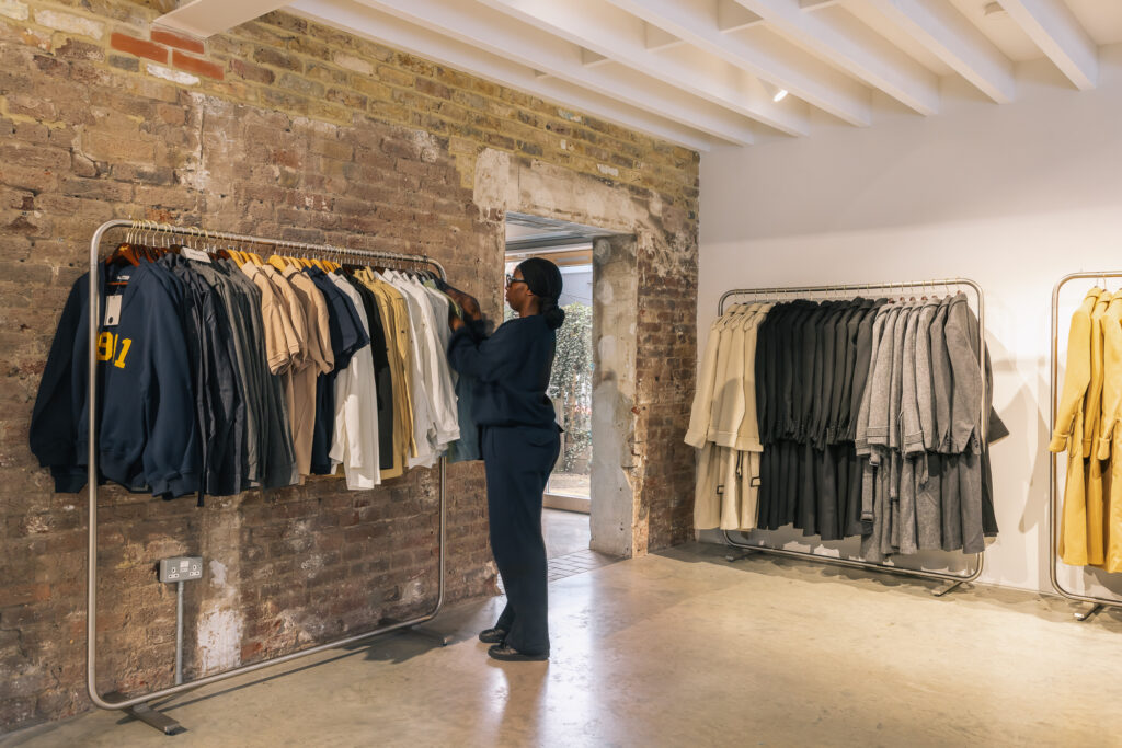 Welcome to FoundPop, London's leading event furniture hire partner.