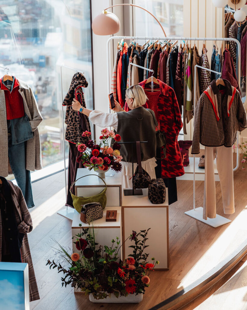 Premium and sustainable London event rentals by FoundPop