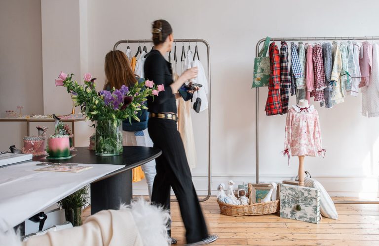 Nona-label-event-furniture-hire-Foundpop