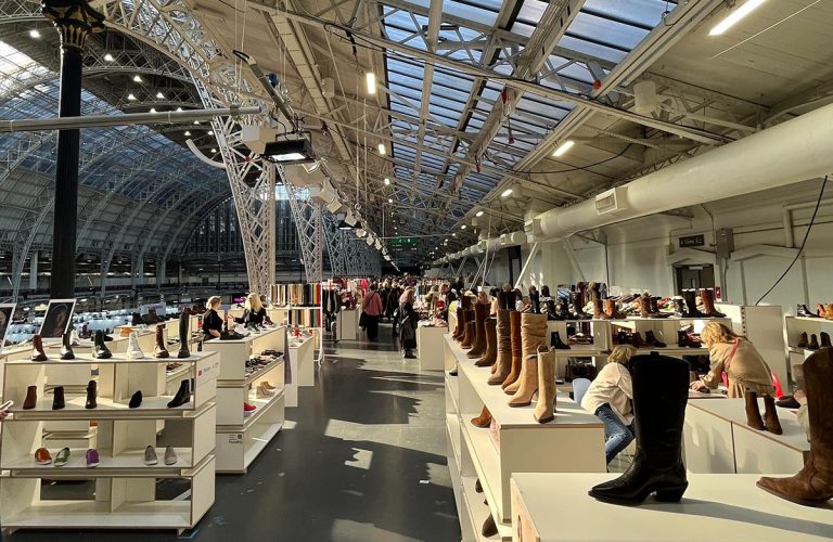 Kicking off the start of London Fashion Week with JACT x PURE at the Olympia London, featuring FoundPop fittings.